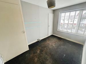 Bedroom- click for photo gallery